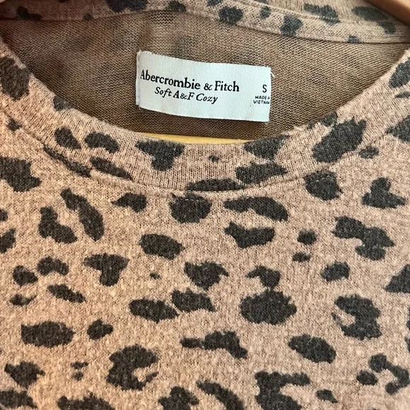 A&F One Piece - Picture 3 of 3